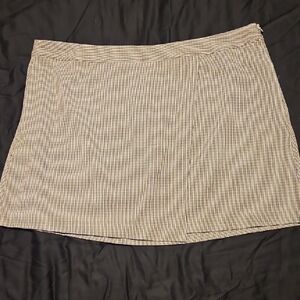 Classic Black White and Brown Checkered Skirt